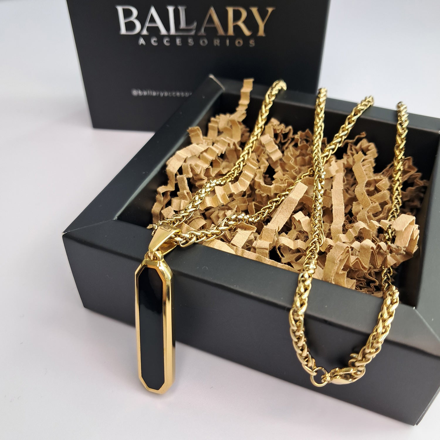 Collar cadena porta dije acero 316 L gold black