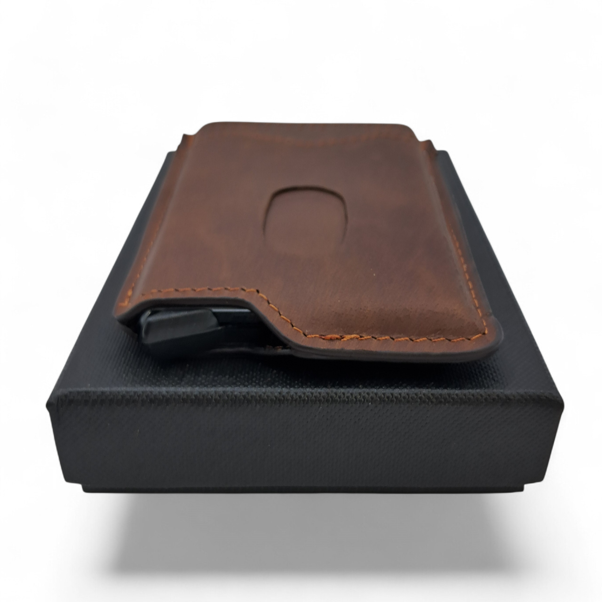 Billetera de Cuero Genuino – Estilo Tarjetero Delgado