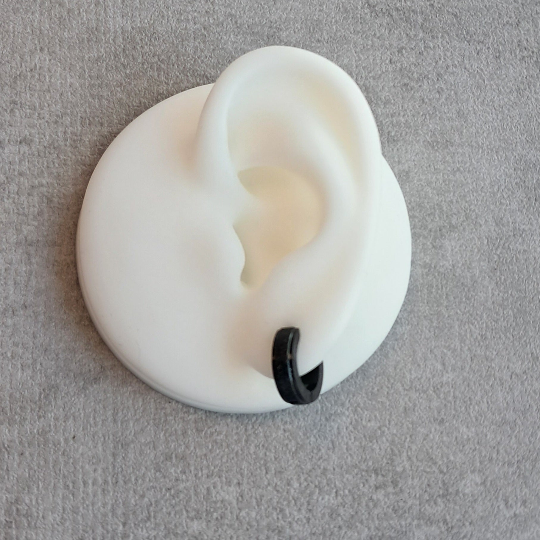 Argolla acero plana black