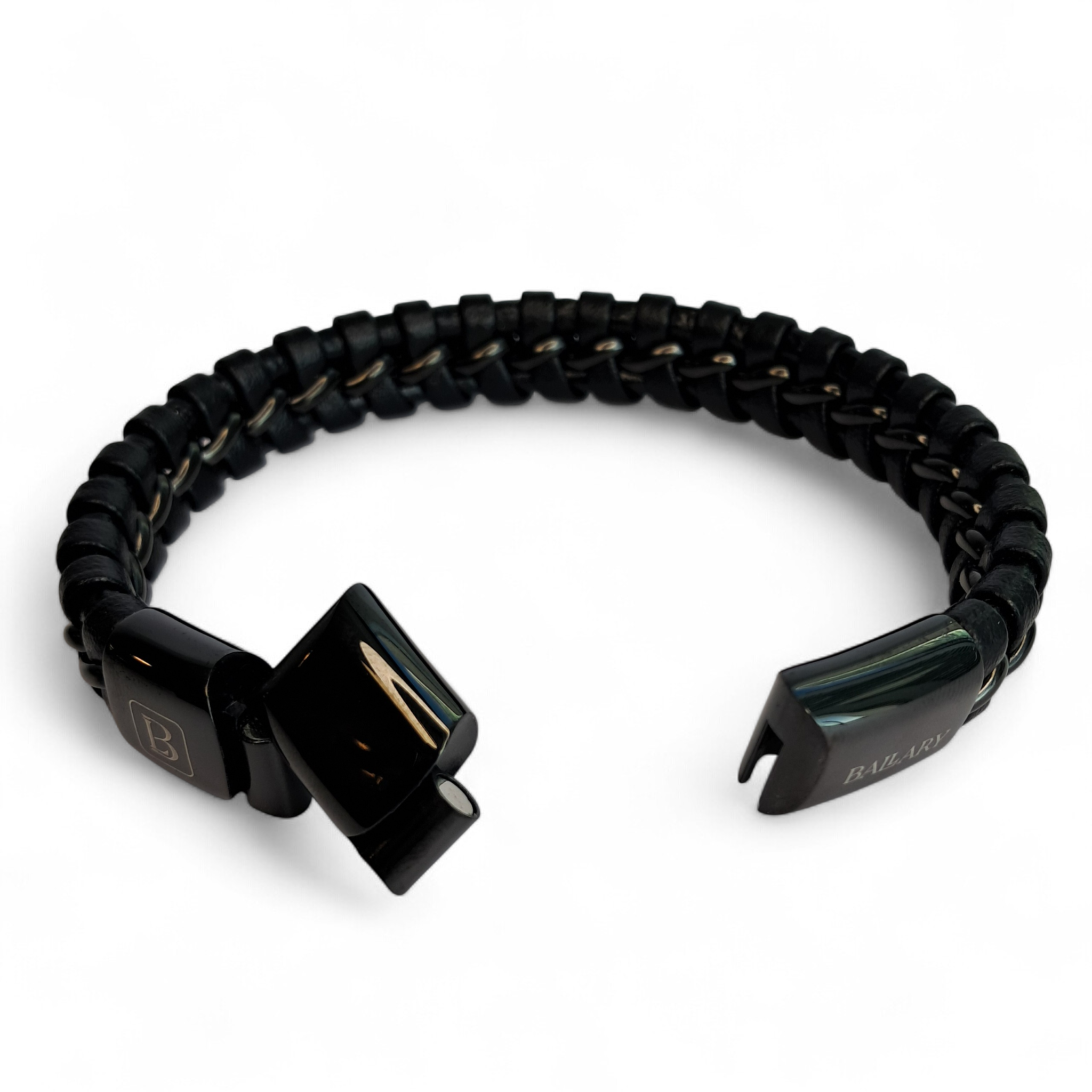 Pulsera Cuero Genuino "Crossover Black" – Cuero y Acero + Cierre Ajustable